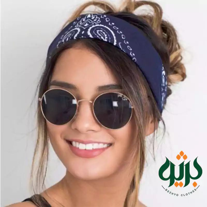 ست کردن دستمال سر با عینک